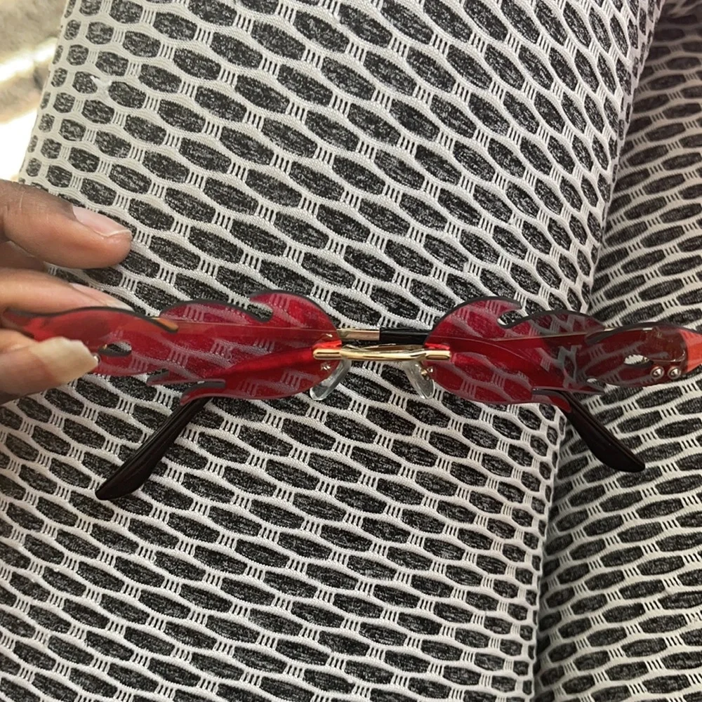 90s small 
🔥 Red Flame Sunglasses shield - Picture 5 of 5